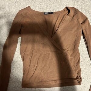 Brandy Melville brown v-neck long sleeve
